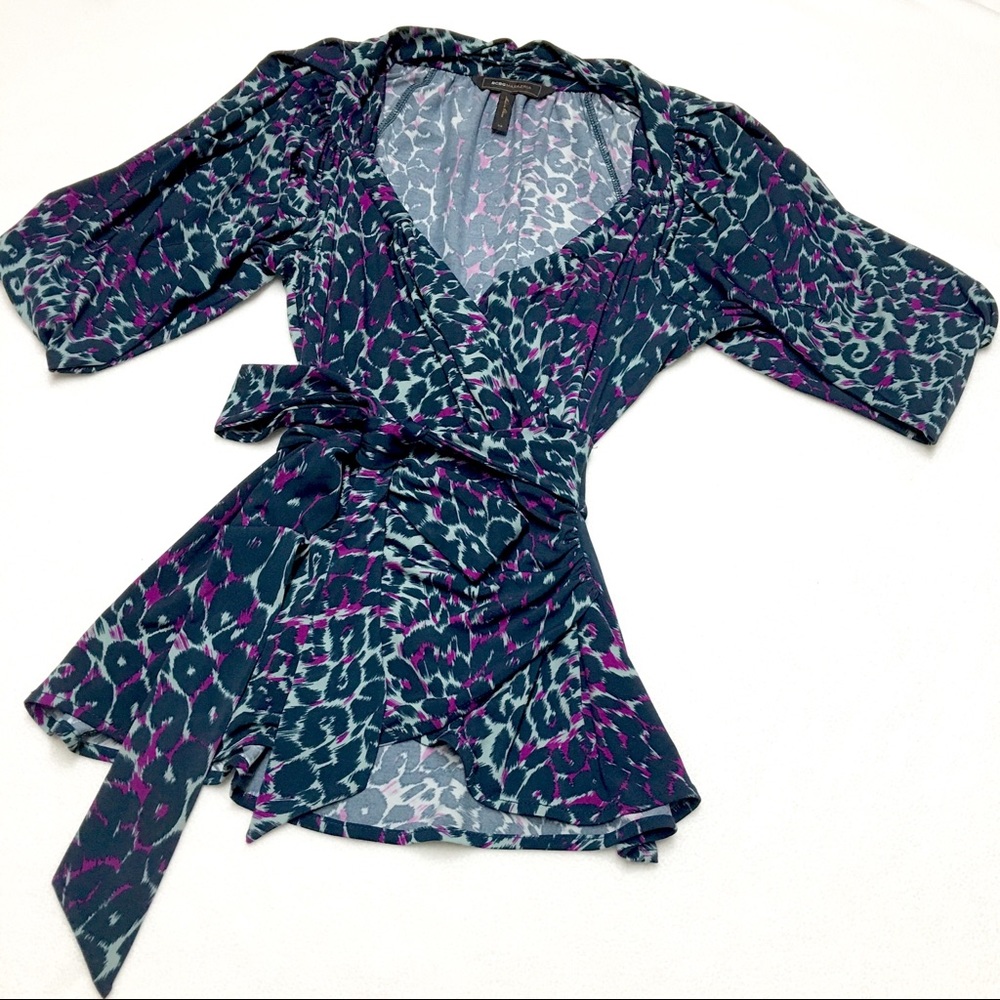 BCBGMaxAzria  Printed  Surplice Wrap Tied Top